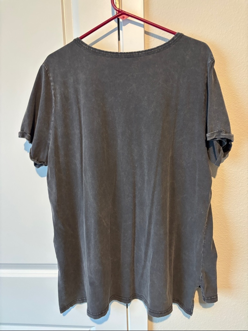Harley-Davidson Black Tee with White Eagle and Yellow Beak - Picture 6 of 6